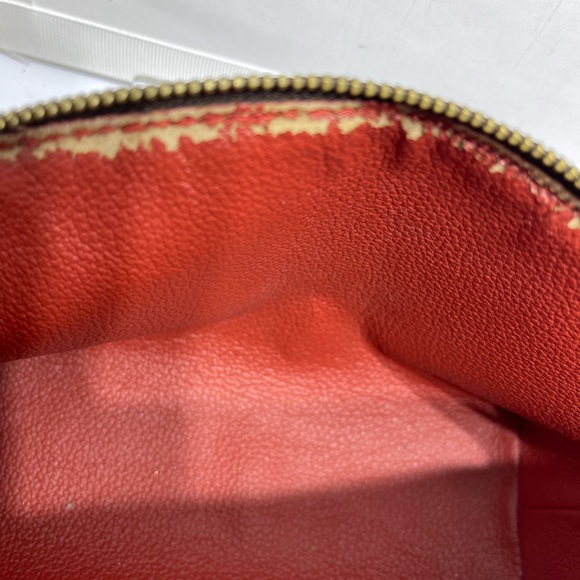 Louis Vuitton Cosmetic Case in Damier Ebene size 7.5 by 4.5 inches,made in Spain - Picture 7 of 10